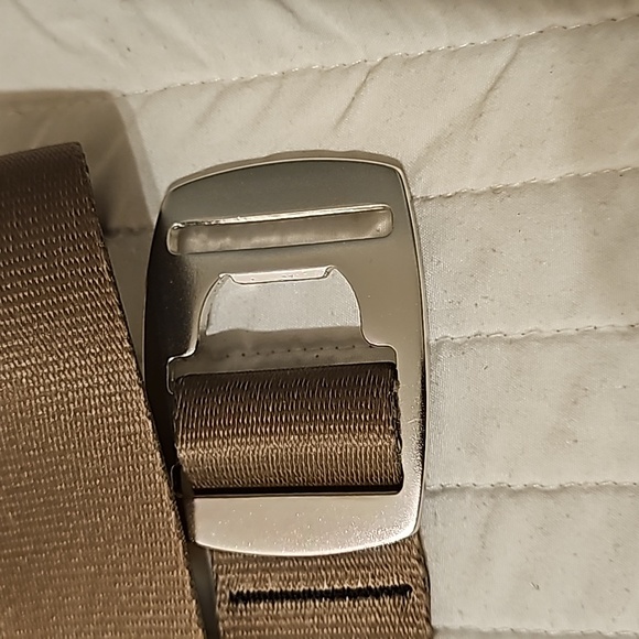 Croakies nylon belt with bottle opener - Picture 2 of 2